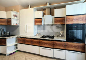 3-к квартира, вторичка, 81м2, 6/6 этаж