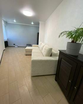 2-к квартира, вторичка, 61м2, 7/12 этаж