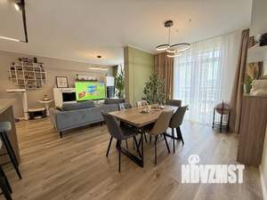 4-к квартира, вторичка, 130м2, 6/18 этаж
