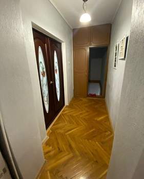 2-к квартира, вторичка, 123м2, 1/9 этаж