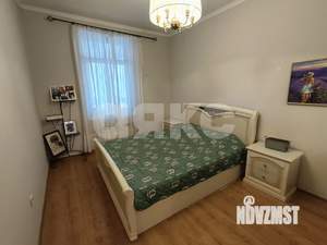 3-к квартира, вторичка, 93м2, 1/3 этаж