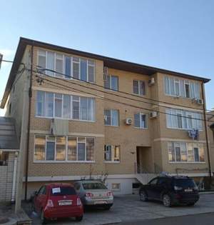 2-к квартира, вторичка, 63м2, 1/3 этаж