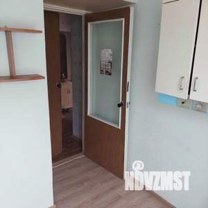 4-к квартира, вторичка, 61м2, 5/5 этаж
