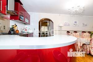 4-к квартира, вторичка, 151м2, 5/9 этаж