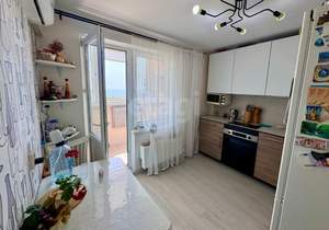 2-к квартира, вторичка, 63м2, 13/16 этаж