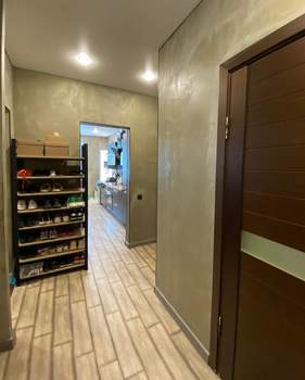 2-к квартира, вторичка, 71м2, 1/5 этаж