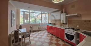 2-к квартира, вторичка, 75м2, 2/5 этаж