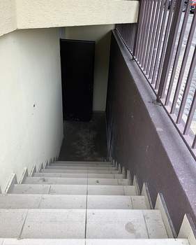 2-к квартира, вторичка, 35м2, 1/12 этаж