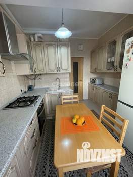 2-к квартира, вторичка, 61м2, 7/10 этаж