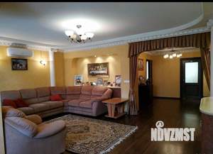 3-к квартира, вторичка, 111м2, 1/8 этаж