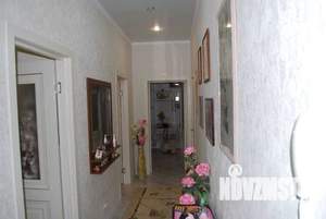 2-к квартира, вторичка, 63м2, 9/16 этаж