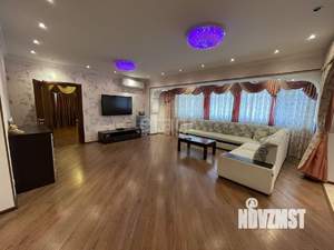 2-к квартира, вторичка, 109м2, 2/9 этаж