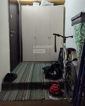 2-к квартира, вторичка, 57м2, 1/9 этаж