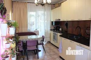 3-к квартира, вторичка, 81м2, 2/5 этаж