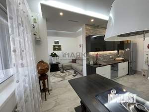 2-к квартира, вторичка, 79м2, 4/4 этаж