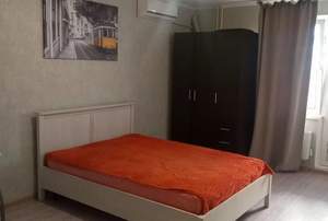 2-к квартира, вторичка, 74м2, 1/16 этаж