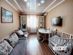 2-к квартира, вторичка, 56м2, 1/4 этаж