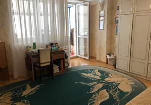 4-к квартира, вторичка, 164м2, 2/9 этаж