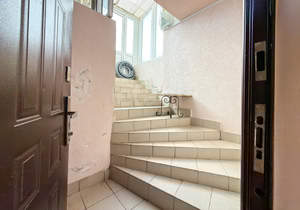 9-к квартира, вторичка, 128м2, 1/10 этаж