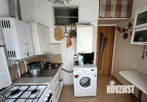 3-к квартира, вторичка, 54м2, 5/5 этаж