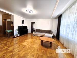 2-к квартира, вторичка, 102м2, 2/9 этаж