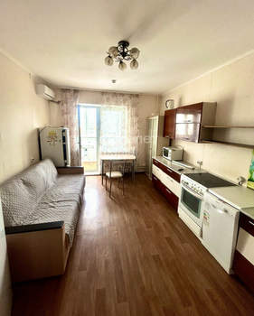 1-к квартира, вторичка, 42м2, 6/9 этаж