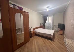 2-к квартира, вторичка, 70м2, 7/13 этаж