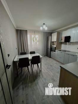 2-к квартира, вторичка, 63м2, 4/16 этаж
