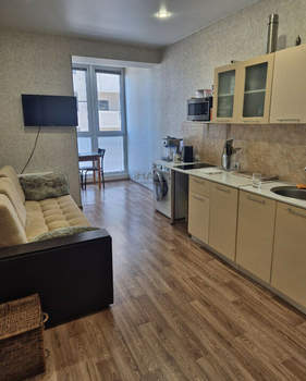 1-к квартира, вторичка, 42м2, 14/17 этаж