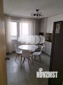 2-к квартира, вторичка, 61м2, 9/17 этаж