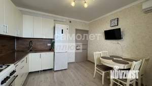 2-к квартира, вторичка, 82м2, 9/9 этаж