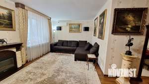 4-к квартира, вторичка, 143м2, 3/5 этаж