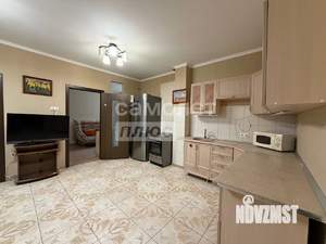 2-к квартира, вторичка, 57м2, 1/10 этаж