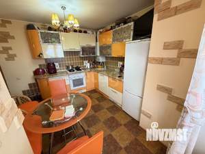 2-к квартира, вторичка, 53м2, 3/3 этаж