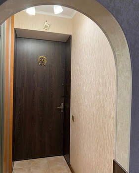 2-к квартира, вторичка, 73м2, 1/6 этаж