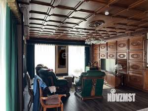 2-к квартира, вторичка, 100м2, 3/9 этаж