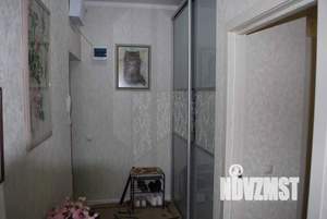 2-к квартира, вторичка, 63м2, 9/16 этаж