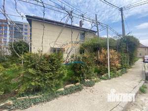 3-к квартира, вторичка, 81м2, 1/2 этаж