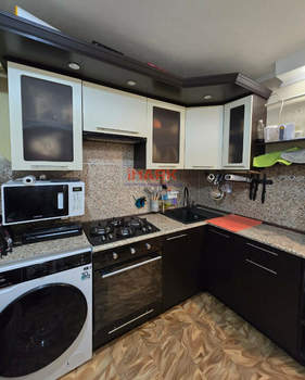 2-к квартира, вторичка, 49м2, 1/5 этаж