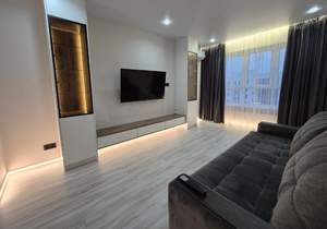 2-к квартира, вторичка, 56м2, 9/9 этаж