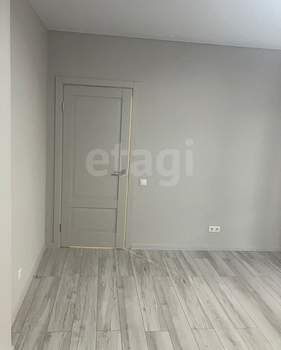 2-к квартира, вторичка, 57м2, 10/15 этаж