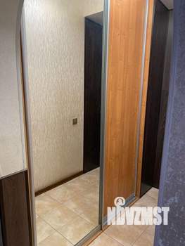 2-к квартира, вторичка, 77м2, 1/6 этаж