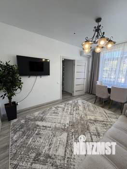 2-к квартира, вторичка, 54м2, 1/5 этаж