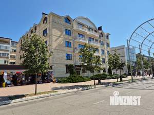 3-к квартира, вторичка, 100м2, 4/5 этаж