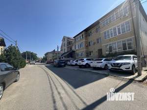3-к квартира, вторичка, 100м2, 1/3 этаж
