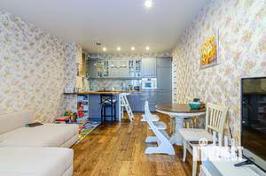 2-к квартира, вторичка, 106м2, 4/10 этаж