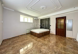 1-к квартира, вторичка, 47м2, 1/5 этаж