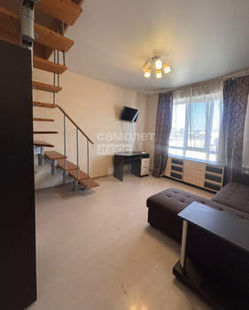 3-к квартира, вторичка, 76м2, 8/8 этаж