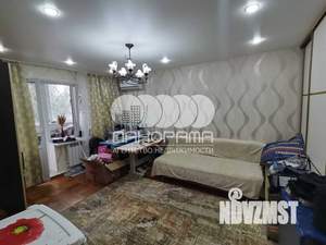 2-к квартира, вторичка, 52м2, 1/9 этаж