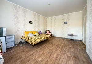 3-к квартира, вторичка, 42м2, 1/1 этаж